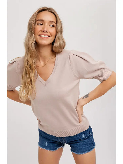 Essential V Neck Pullover