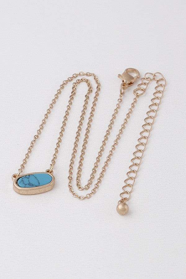 Classic Oval Pendant Necklace