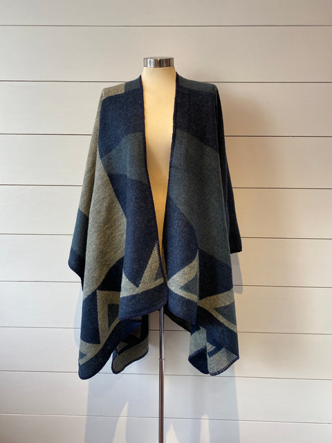 Geometric Shawl
