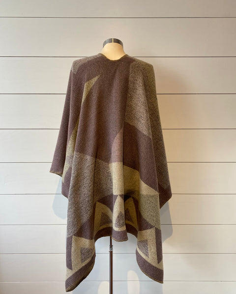 Geometric Shawl