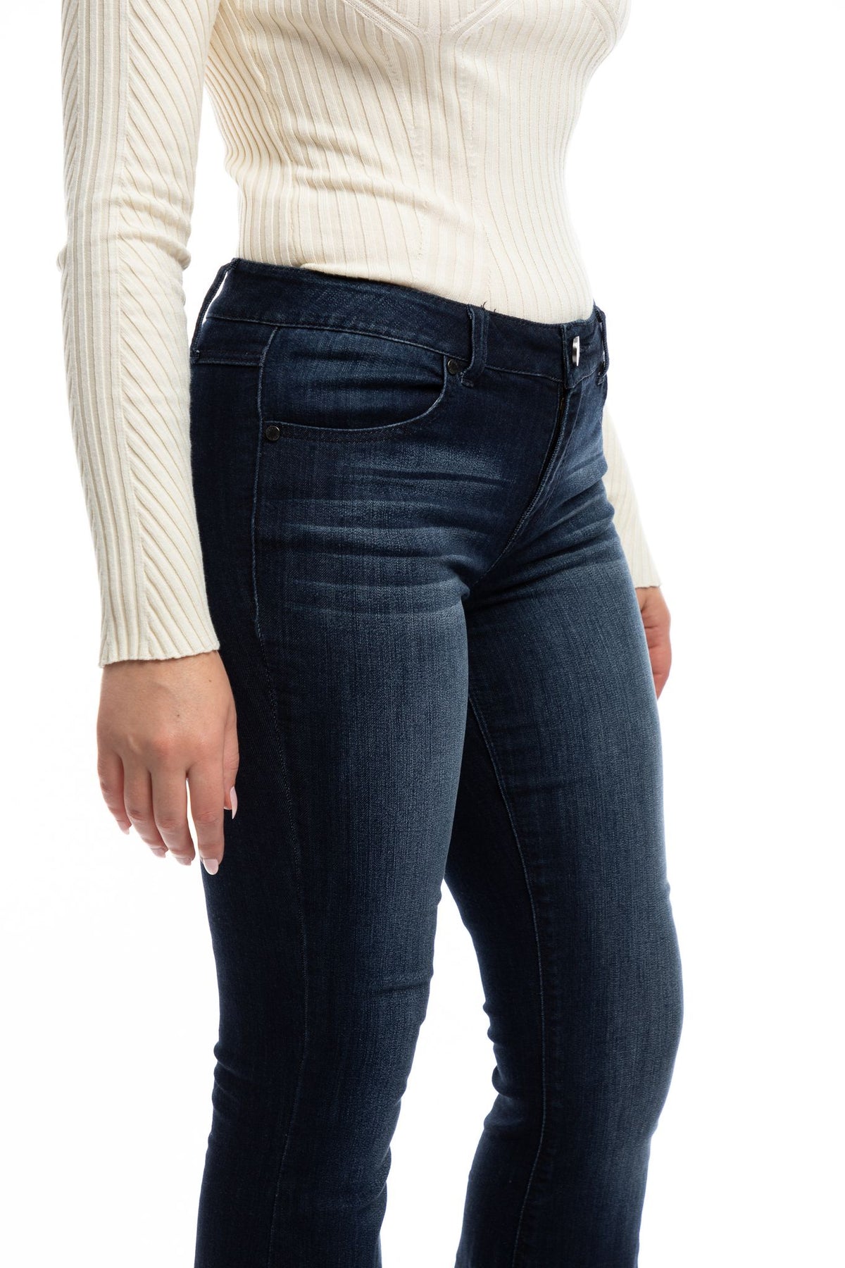 LONG 34" MID-RISE VINTAGE FLARE IN GIOVANNA
